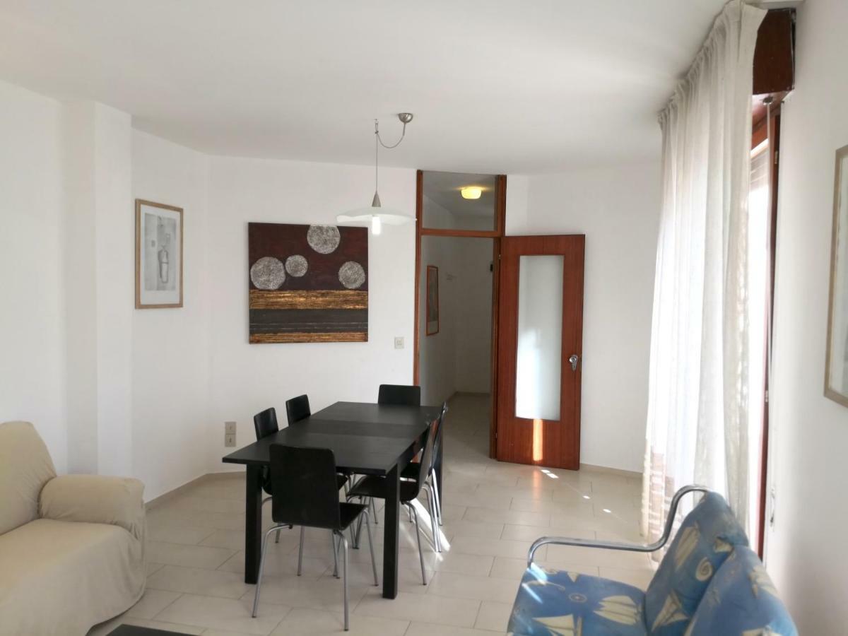 Lungomare Sabbiadoro Villa Линяно Сабиадоро Екстериор снимка